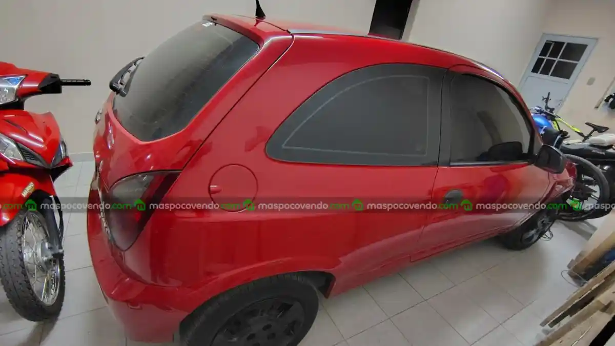 Chevrolet Celta - foto 2