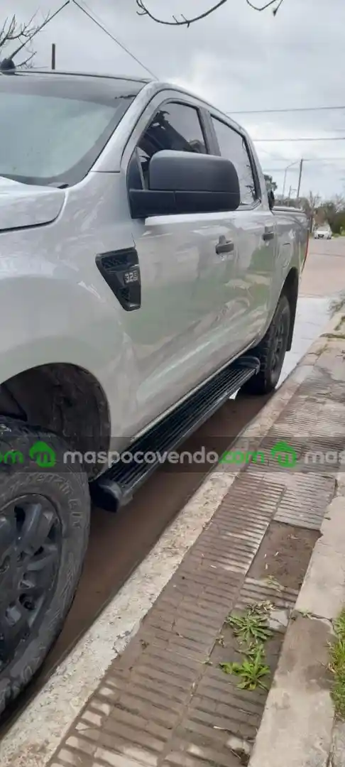Ford Ranger - foto 1