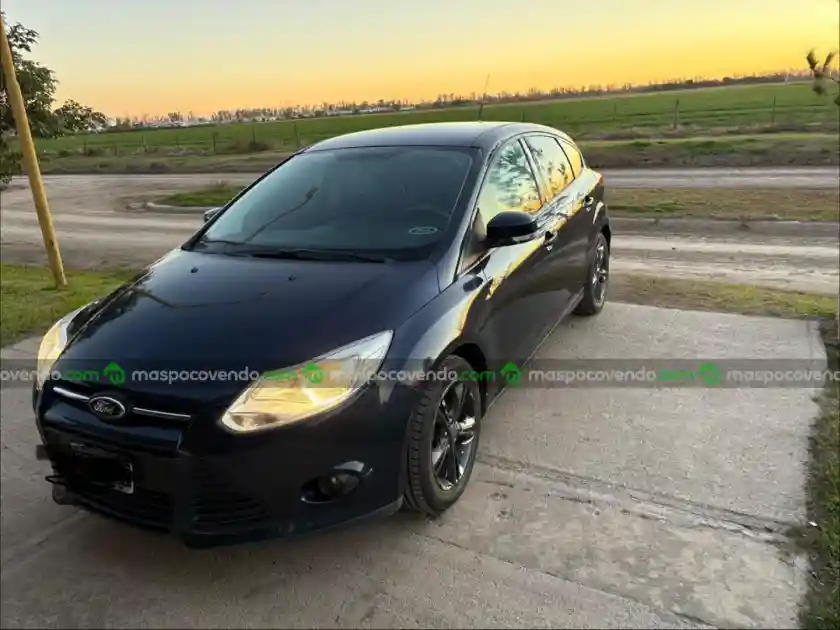 Ford Focus - foto 3