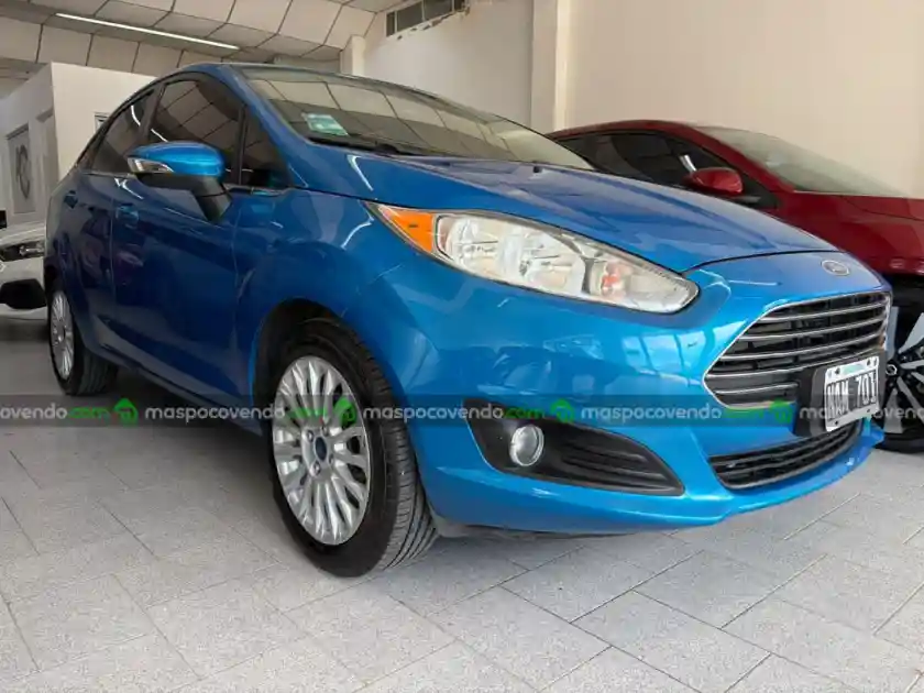 Ford Fiesta Kinetic Design Titanium 2013 (Línea 2014) Con 136.000 Km  2013 - foto 4