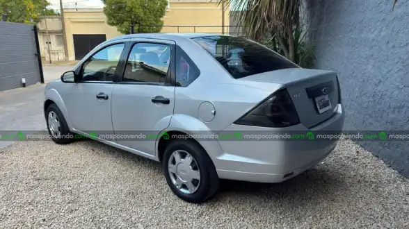 Ford Fiesta 1.6 4P Max Amb 2011  2011 - foto 4