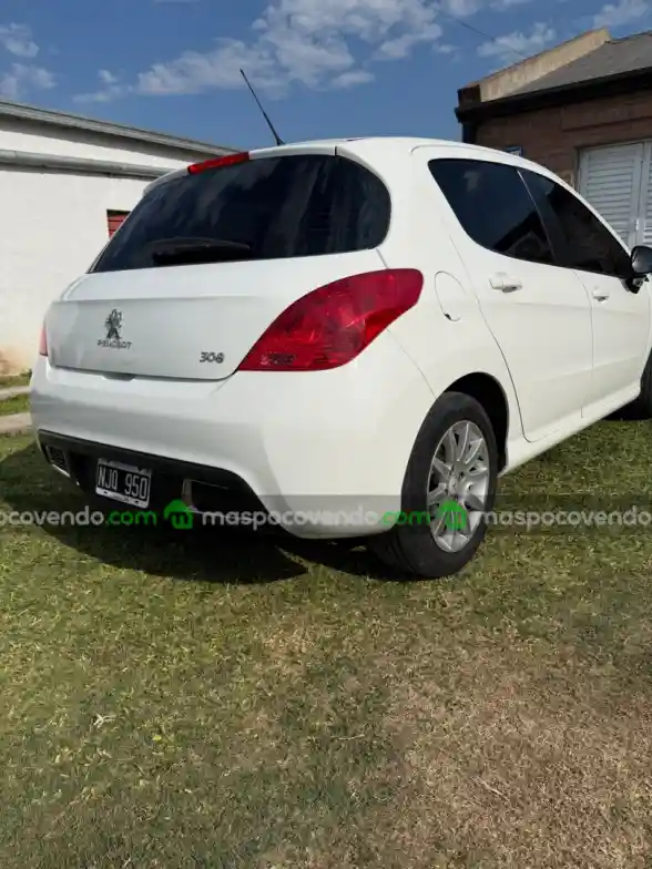 Peugeot 308 - foto 2