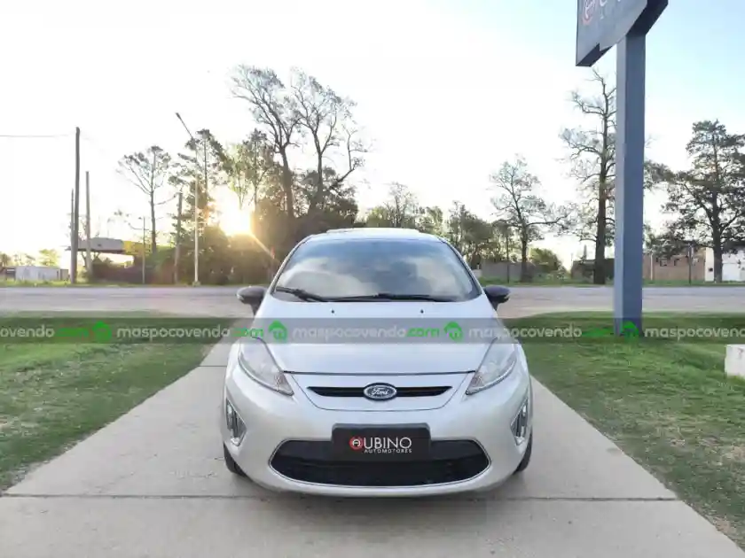 Ford Fiesta Kd Titanium - foto 3
