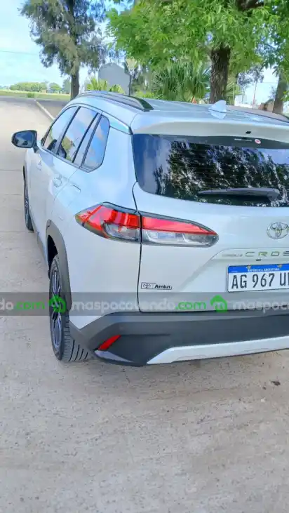 Toyota Corolla Cross 2024 Seg Aut.  35.500 Km Inmaculada!!!  2024 - foto 5
