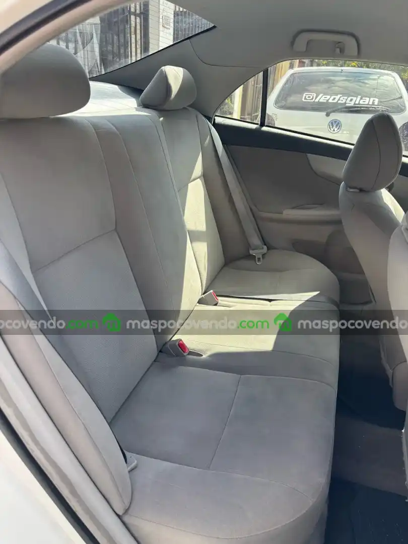 Toyota Corolla 2013, 114Mil Km  2013 - foto 2