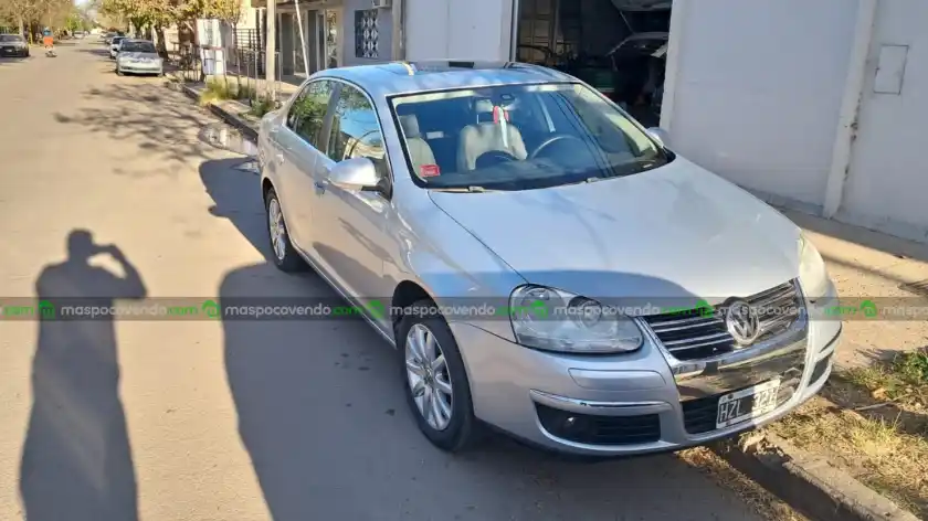 Volkswagen Vento - foto 4