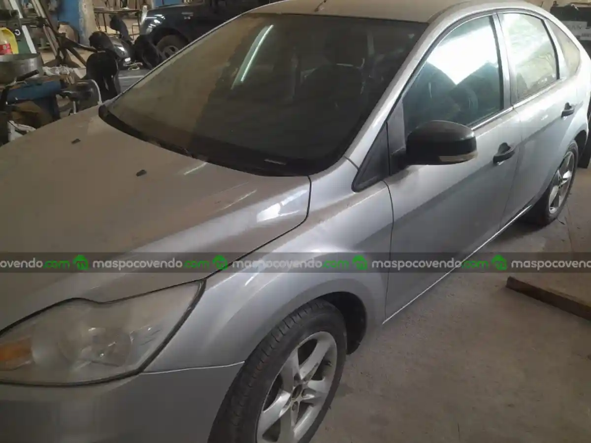 Ford Focus A Reparar - foto 1