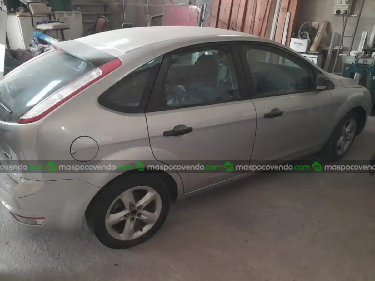 Ford Focus A Reparar - foto 2