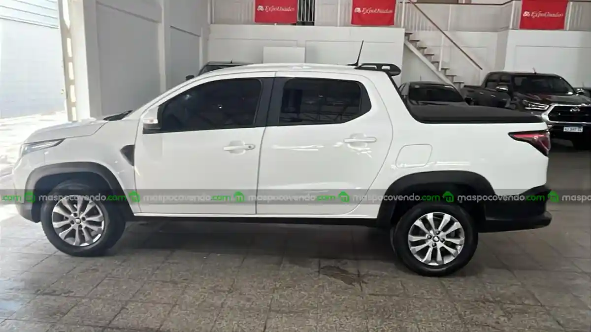 Fiat Strada 1.4 Cd Freedom 2024  2024 - foto 2