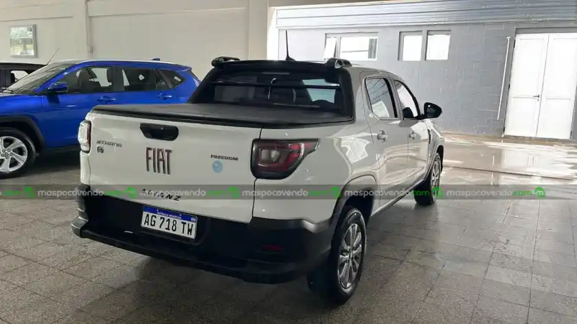 Fiat Strada 1.4 Cd Freedom 2024  2024 - foto 3