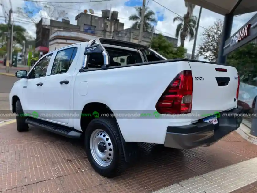Toyota Hilux 2.4 Dc 4X2 Tdi Dx L20 2025 4.000 Km!  2025 - foto 3