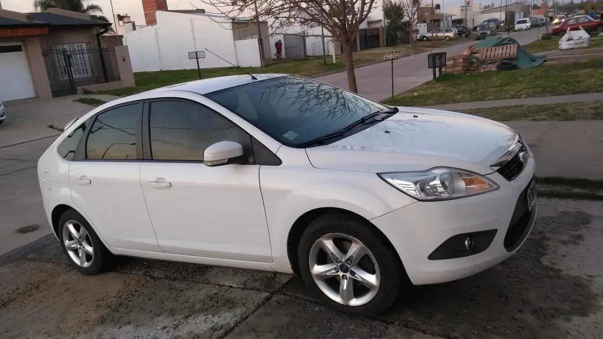Ford Focus 2011  2011 - foto 2