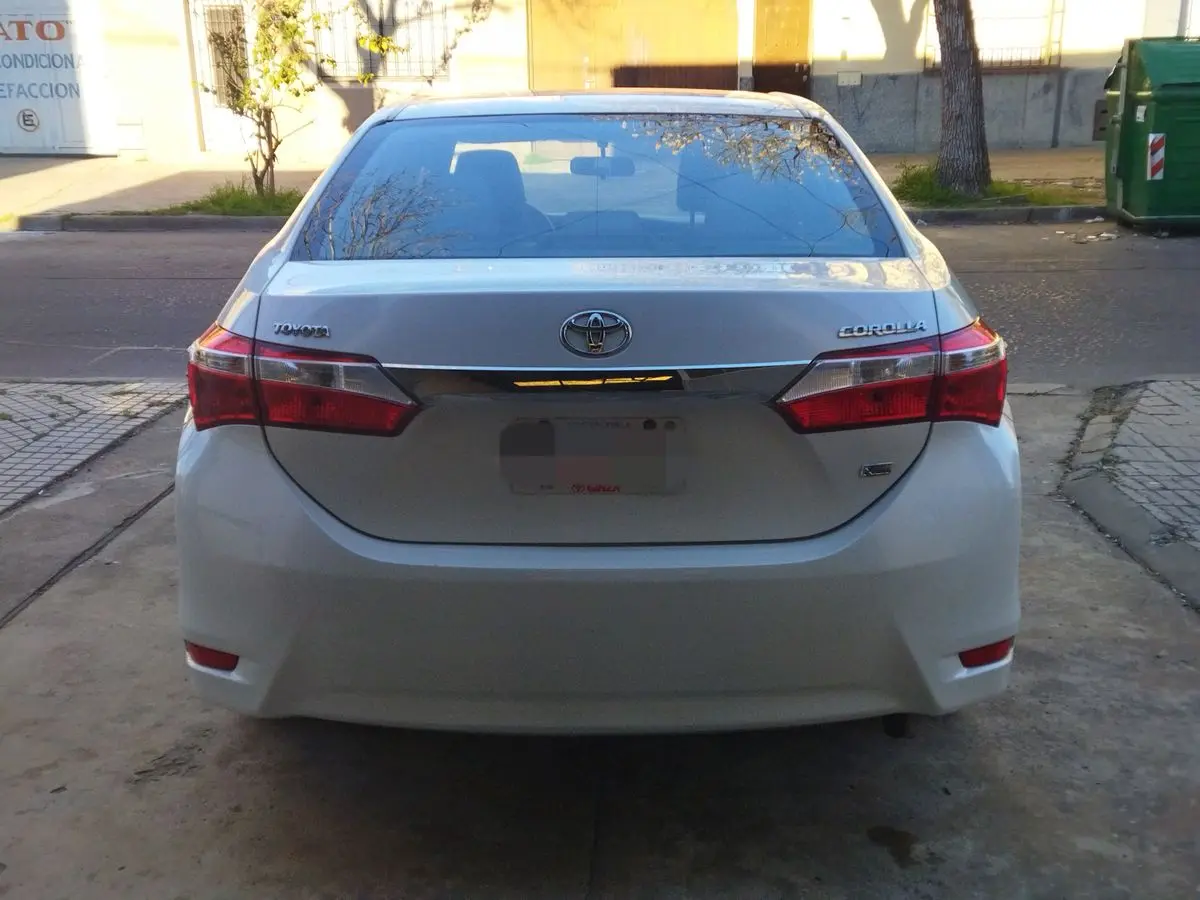 Toyota Corolla 1.8 Xli L/14  2015 - foto 4