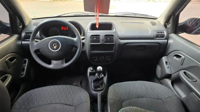 Renault Clio Mio 1.2 5 P Confort Pack  2015 - foto 2
