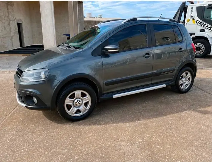 Volkswagen Fox Crossfox 1.6 Trendline    L/10  2013 - foto 2