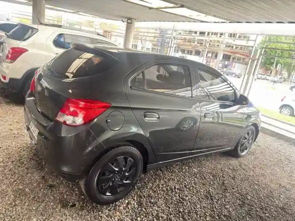 Chevrolet Onix 1.4 Ls Joy               L/17  2018 - foto 2
