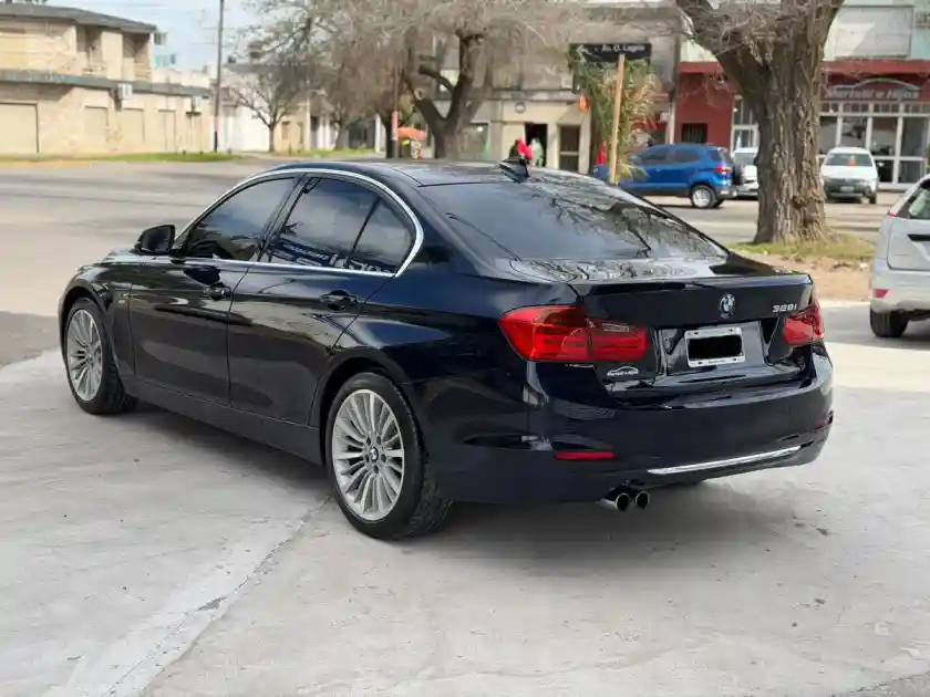 Bmw 328I Sedan Luxury/Sport L/12  2014 - foto 2