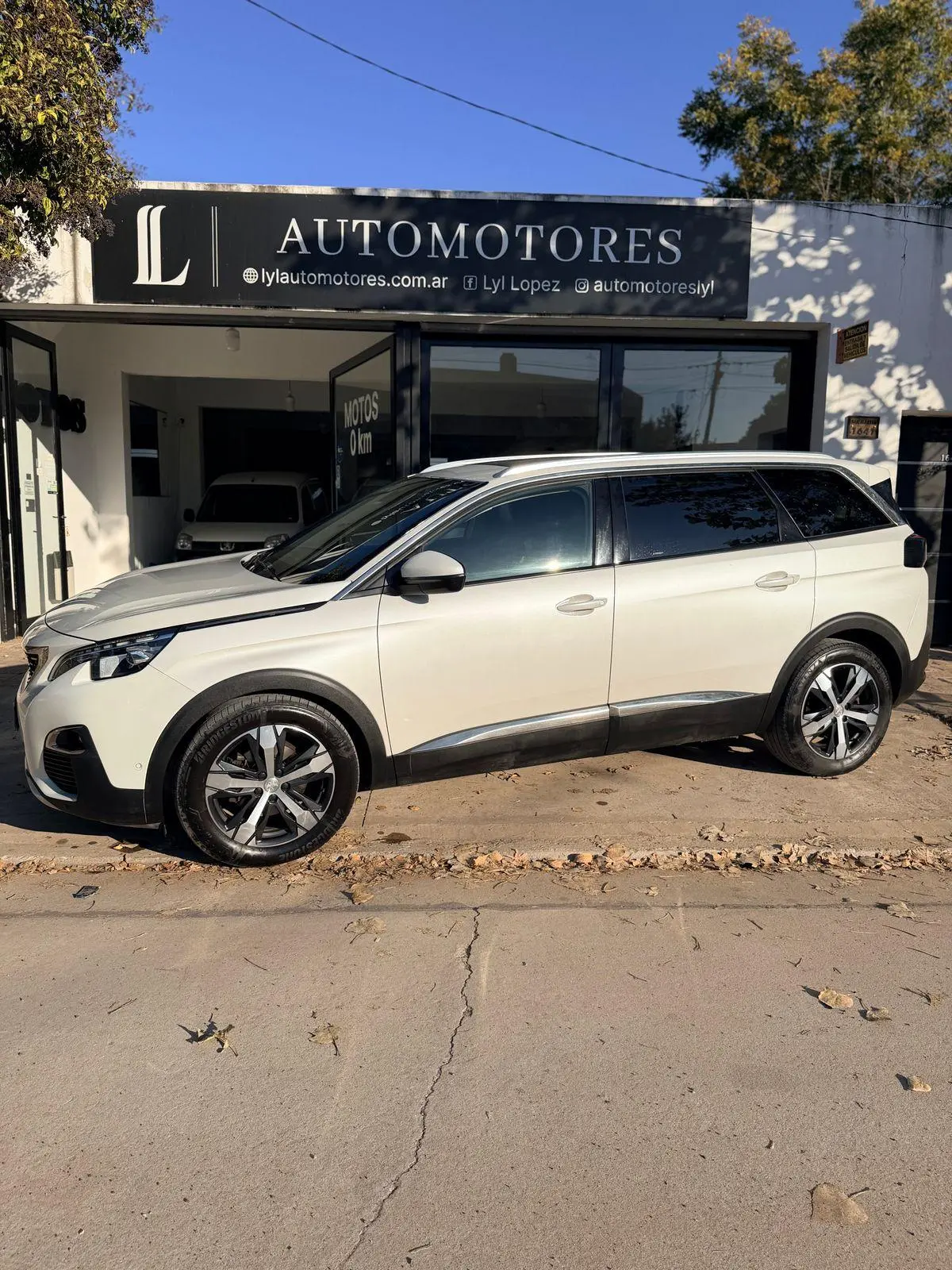 Peugeot 5008 1.6 Allure Plus Tip. L17  2017 - foto 2