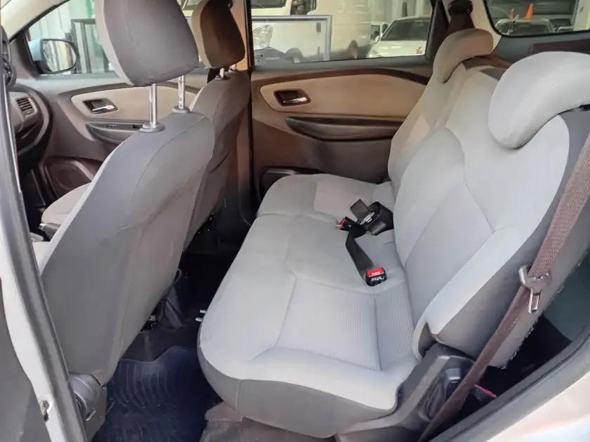 Chevrolet Spin 1.8 Ltz 7 As  2017 - foto 4