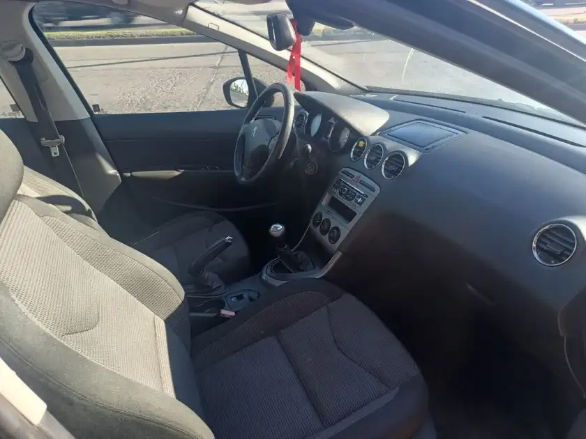 Peugeot 308 1.6 Allure  2013 - foto 3
