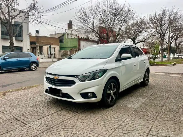 Chevrolet Onix 1.4 Ltz                  L/17  2017 - foto 1