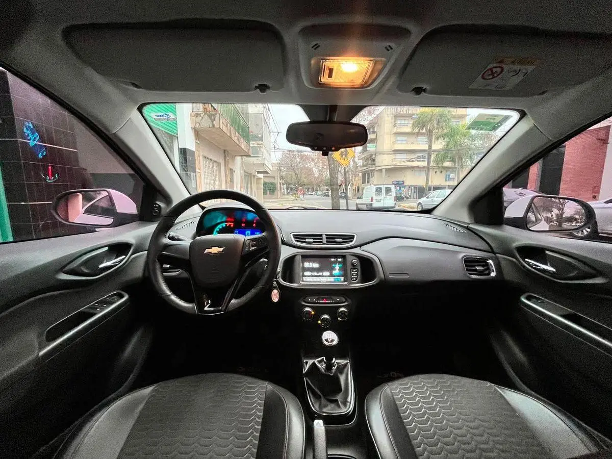 Chevrolet Onix 1.4 Ltz                  L/17  2017 - foto 5