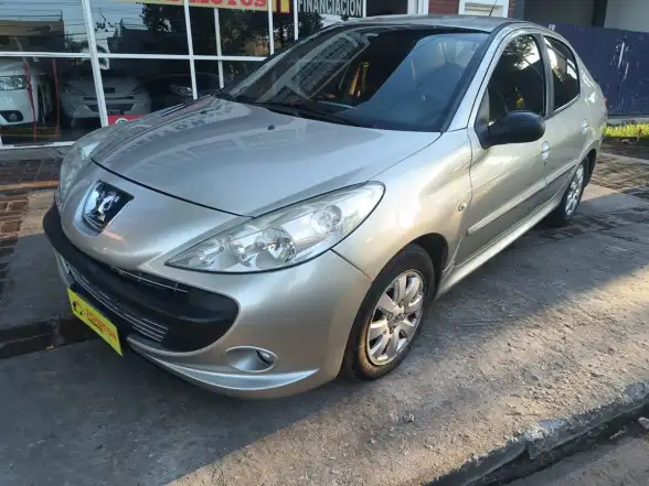 Peugeot 207 Compact Sw  1.6 Xs  2012 - foto 2