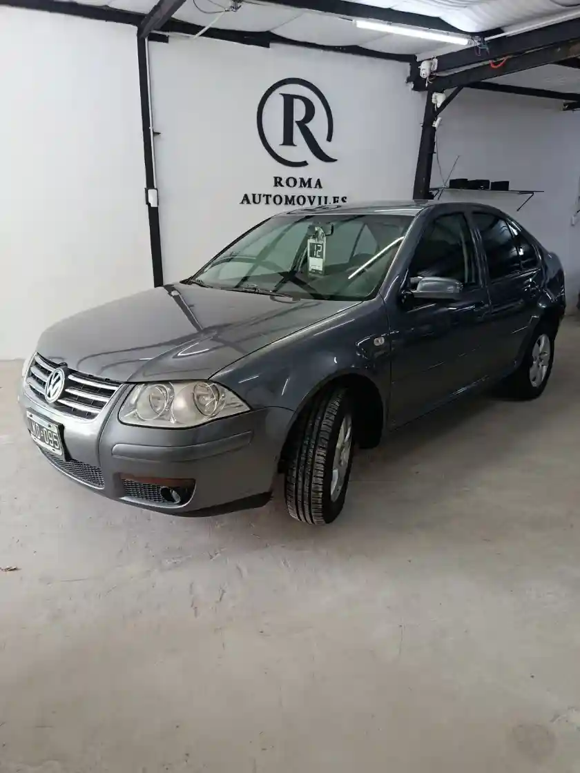 Volkswagen Bora 1.9 Tdi Trendline L/07  2012 - foto 1