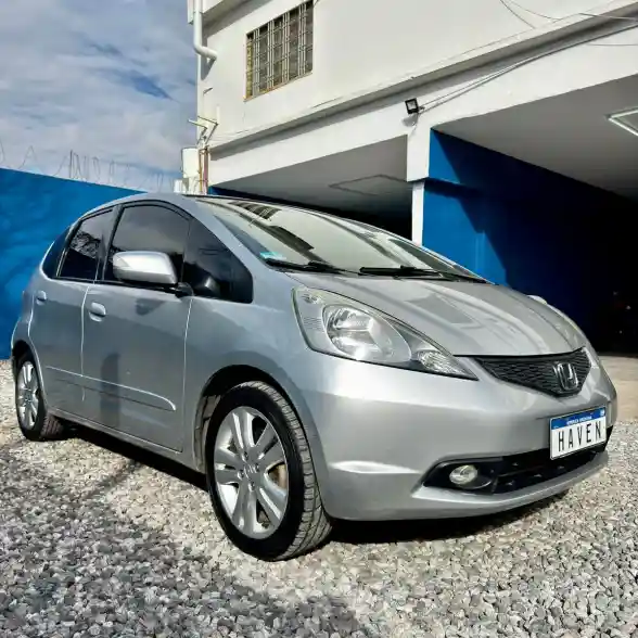 Honda Fit  1.5 Ex  5 Ptas     L/09//L/13  2011 - foto 2