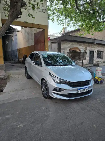 Fiat Cronos L/25 1.3 Drive Pack Plus   2025 - foto 3