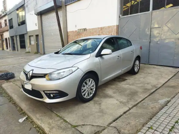 Renault Fluence 2.0  Luxe L/15 Pack  2016 - foto 1