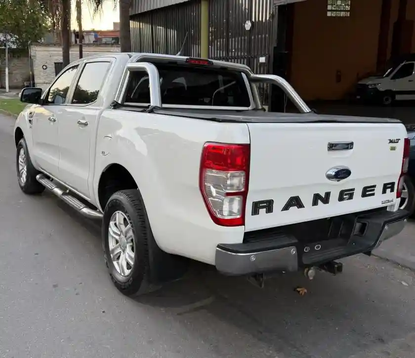 Ford Ranger 2.5 Dc 4X2 L/19 Xlt  2022 - foto 3