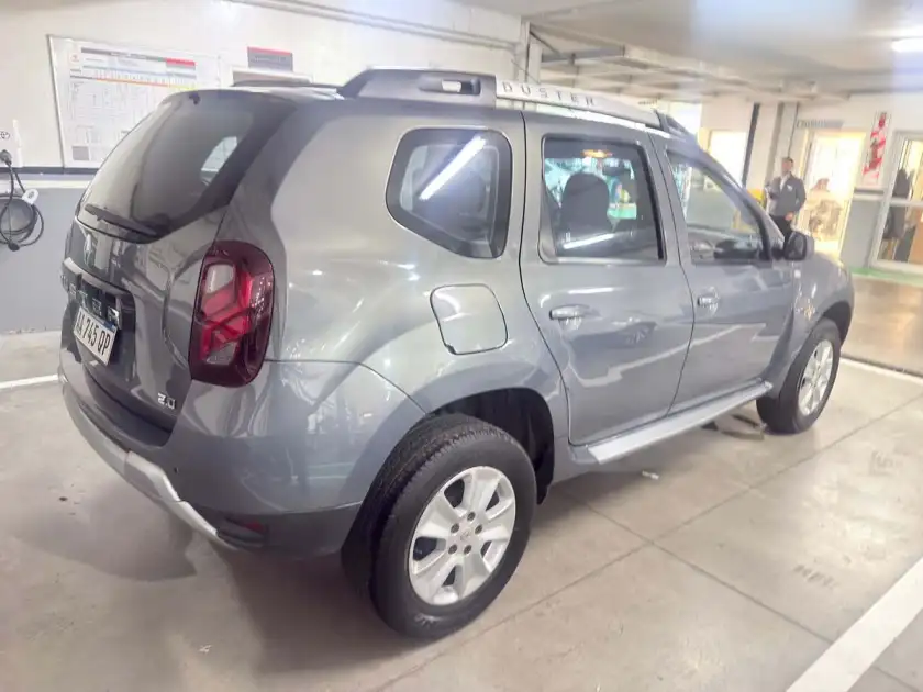 Renault Duster 2.0 4X2 Privilege  L/15  2016 - foto 2