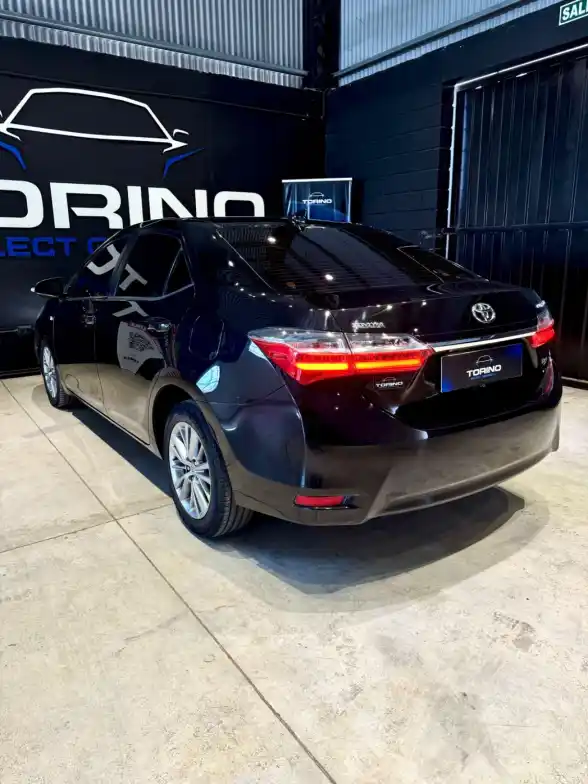 Toyota Corolla 1.8 Xei L/17 Pack Cvt  2018 - foto 4
