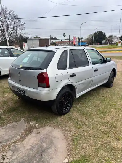 Volkswagen Gol 1.6 5 P Comfortline  2006 - foto 3