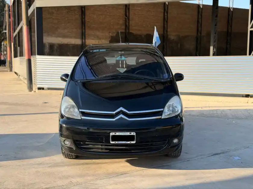 Citroen Picasso 1.6  L/08  2011 - foto 2