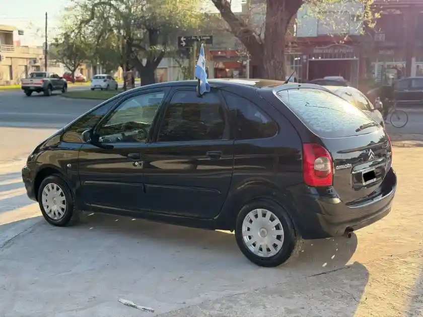 Citroen Picasso 1.6  L/08  2011 - foto 4