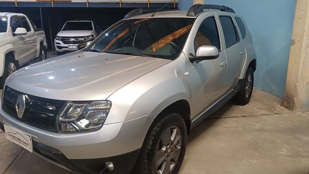 Renault Duster 2.0 4X2 Privilege  L/15  2021 - foto 3