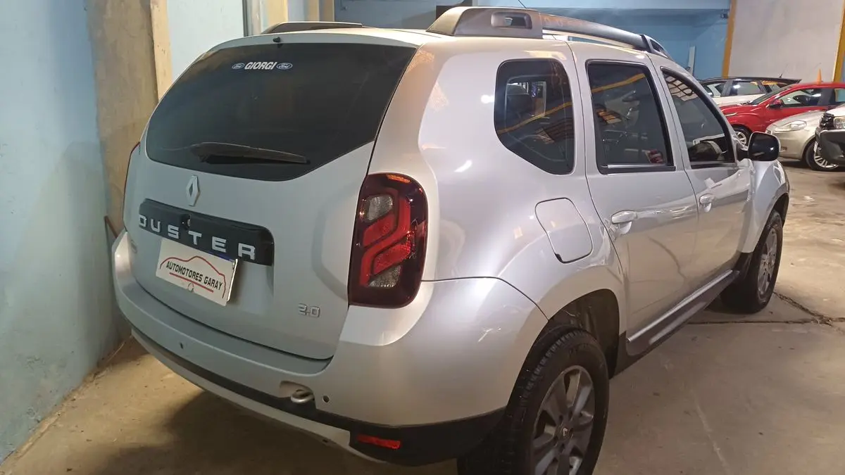 Renault Duster 2.0 4X2 Privilege  L/15  2021 - foto 5