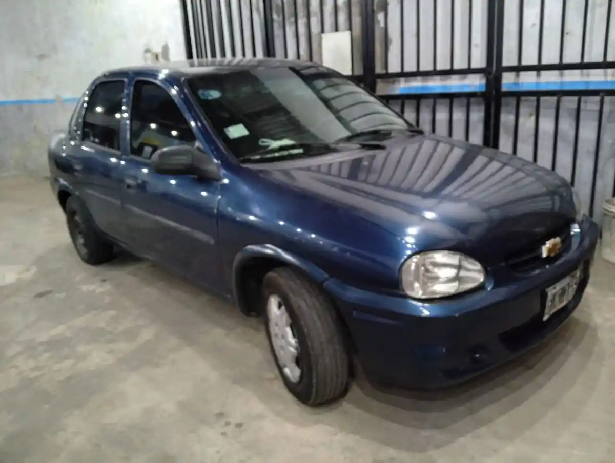 Chevrolet Corsa 1.6 4 P Gl Aa Super  2006 - foto 1