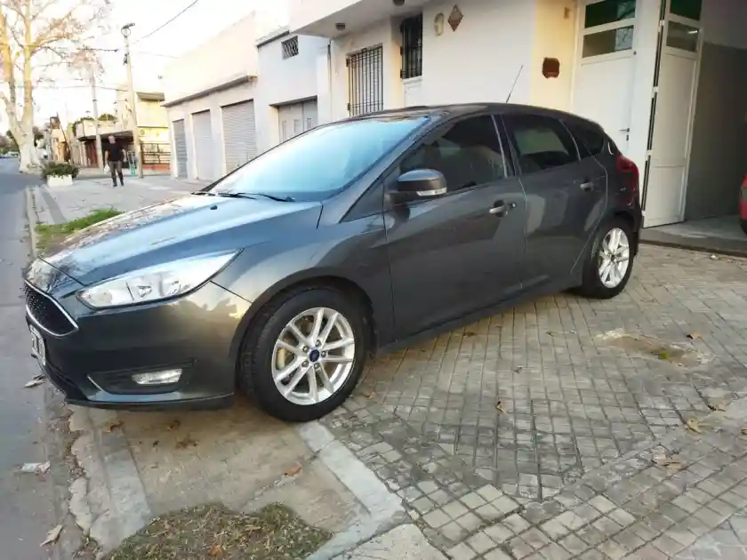 Ford Focus L/16 1.6 5 P S  2016 - foto 3