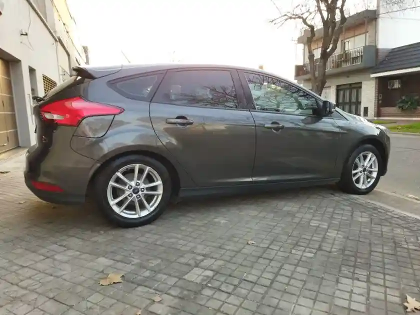 Ford Focus L/16 1.6 5 P S  2016 - foto 5