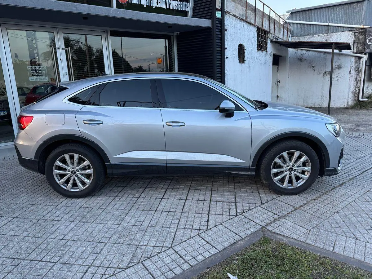Audi Q3 1.4 T 150Hp 35 Stronic Sportback   2025 - foto 4