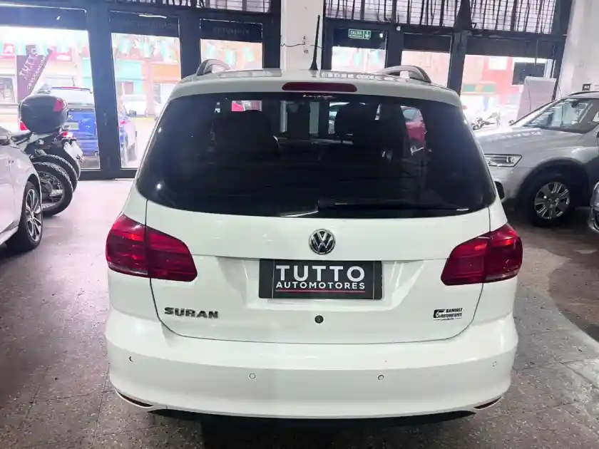 Volkswagen Suran 1.6 Trendline    L/15  2017 - foto 3