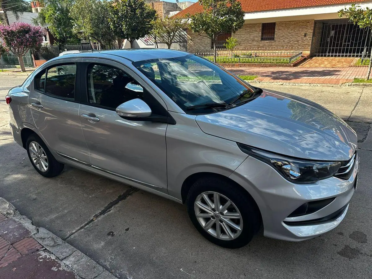 Fiat Cronos 1.3 Gse Drive Pack Plus L/23   2023 - foto 3