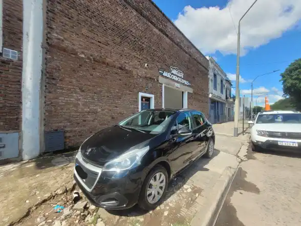 PEUGEOT 208 1.5 5P ACTIVE 2017 - foto 1