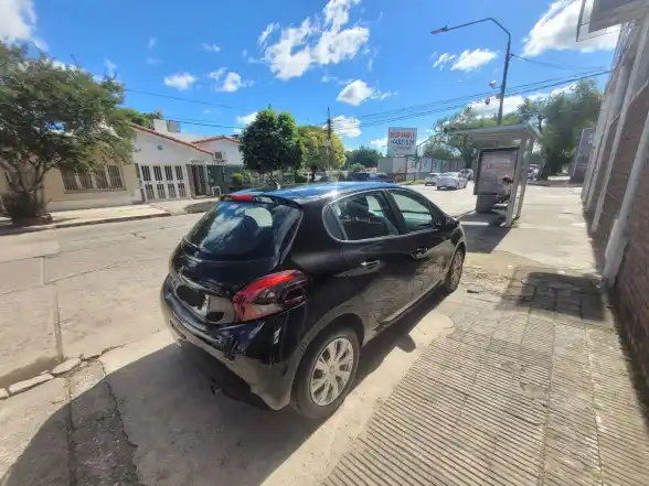 Peugeot 208 1.5 5P Active  2017 - foto 4