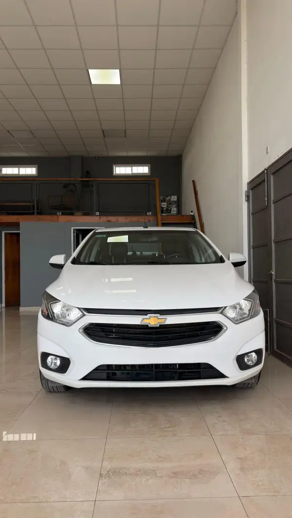 Chevrolet Prisma 1.4 Ltz                L/17  2018 - foto 1