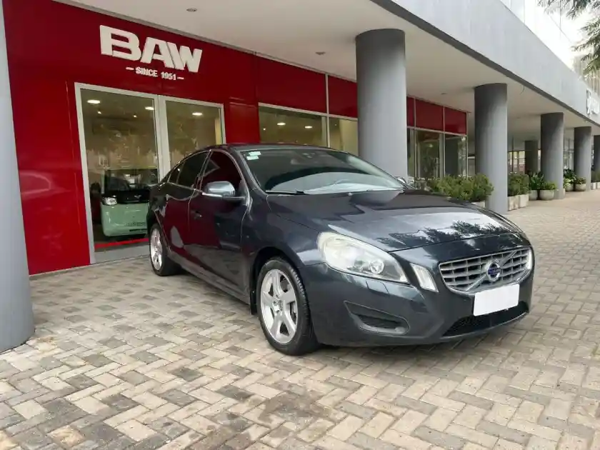 Volvo S 60 3.0 T6 Awd Aut Pack 3  2012 - foto 1