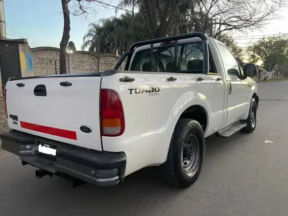 Ford F-100 3.9 Tdi Xl Plus L/06  2007 - foto 4